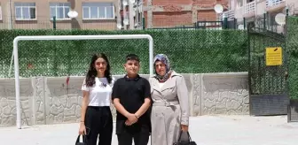 LGS'de tüm soruları doğru yanıtlayan Elazığlı Yiğit, başarının sırrını anlattı