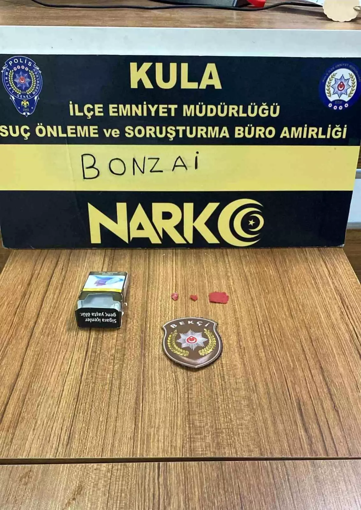 Kula'da Uyuşturucu Operasyonlarında 2 Tutuklama