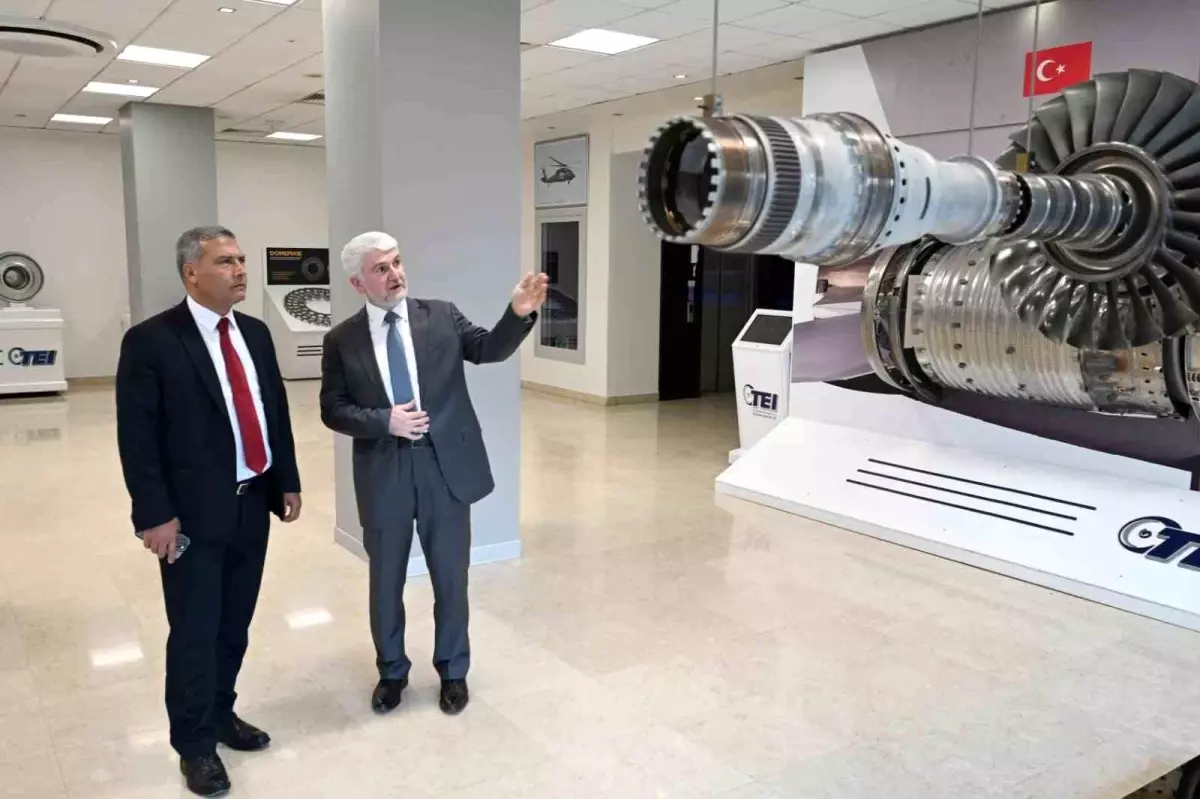 Anadolu Üniversitesi Rektörü TUSAŞ Motor Sanayii'ni Ziyaret Etti