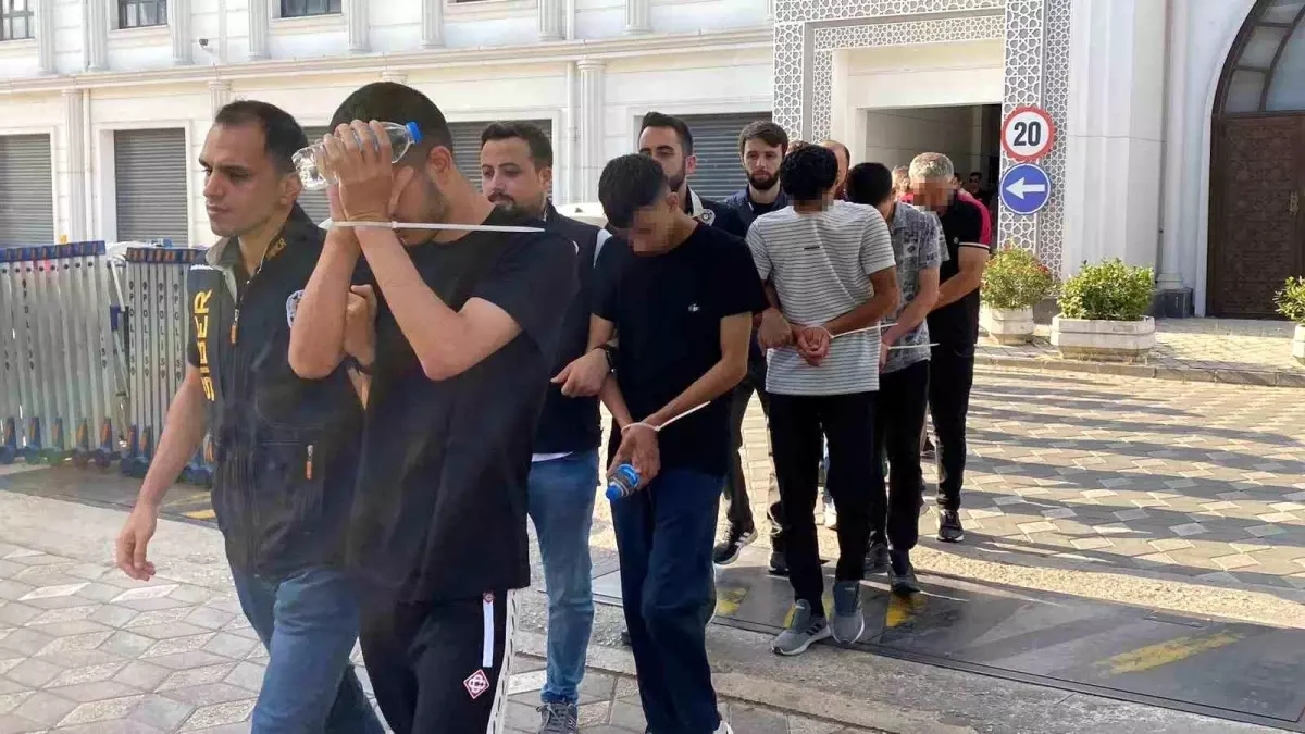 Sahte Kiralık Araç İlanlarıyla 74 Kişi Dolandırıldı, 38 Şüpheli Yakalandı