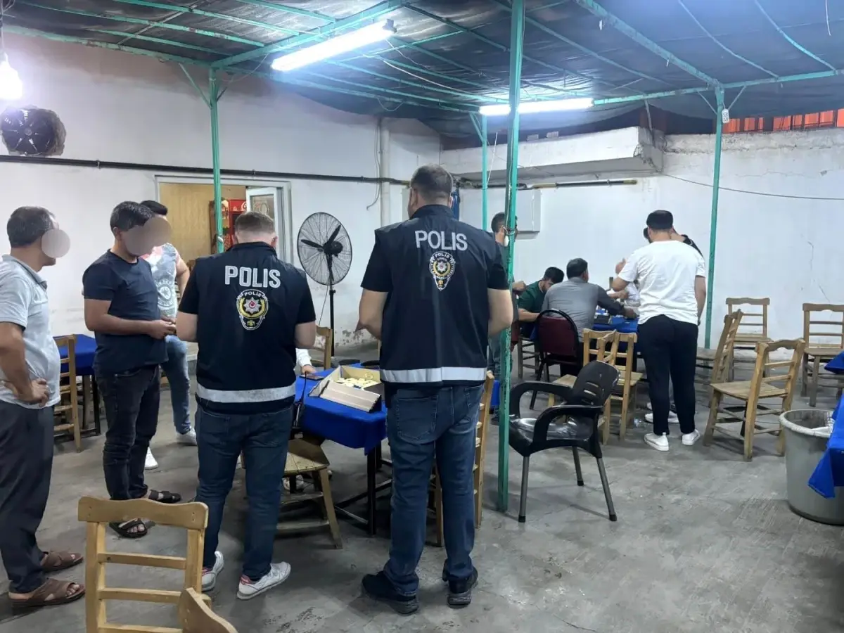 Adıyaman'da Huzur Denetimi: 563 Şahıs Sorgulandı, 134 Bin Lira Cezai İşlem Uygulandı