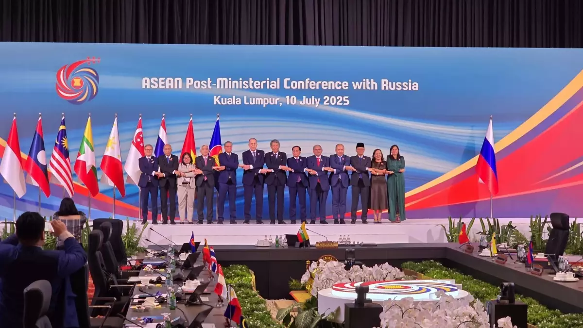 ASEAN Dışişleri Bakanları'ndan Küresel Ekonomik Uyarı