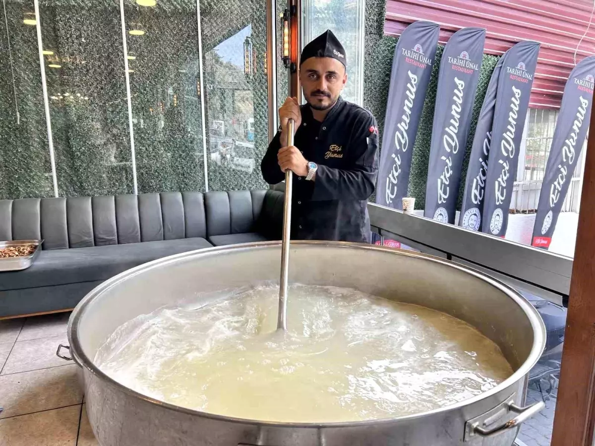 Belen'de 5 Bin Kişiye Aşure Dağıtımı Gerçekleştirildi