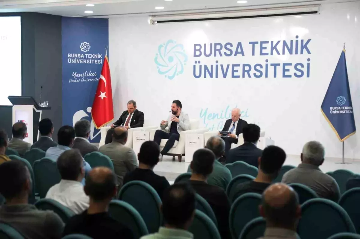 BTÜ'e hain darbe girişimi konuşuldu: 'unutulan darbeler tekrarlanır'
