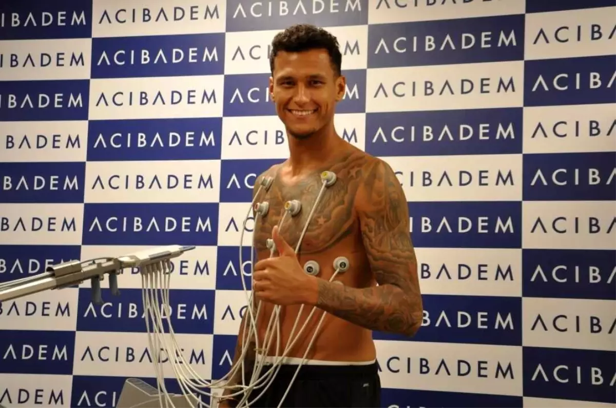 Başakşehir'in Yeni Transferi Davie Selke Sağlık Kontrolünden Geçti