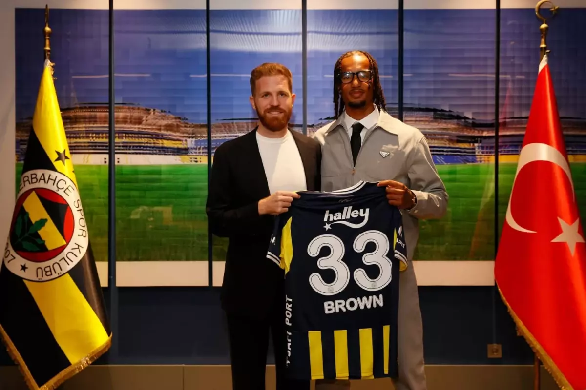 Fenerbahçe, Archie Brown transferini açıkladı