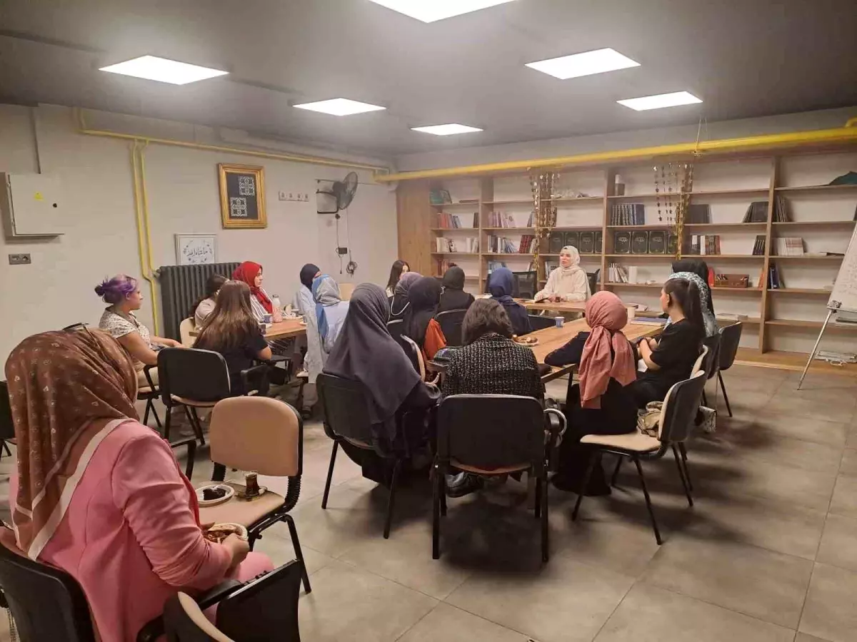Afyonkarahisar'da Gençlerle Yaz Neşesi Sohbetleri Başladı