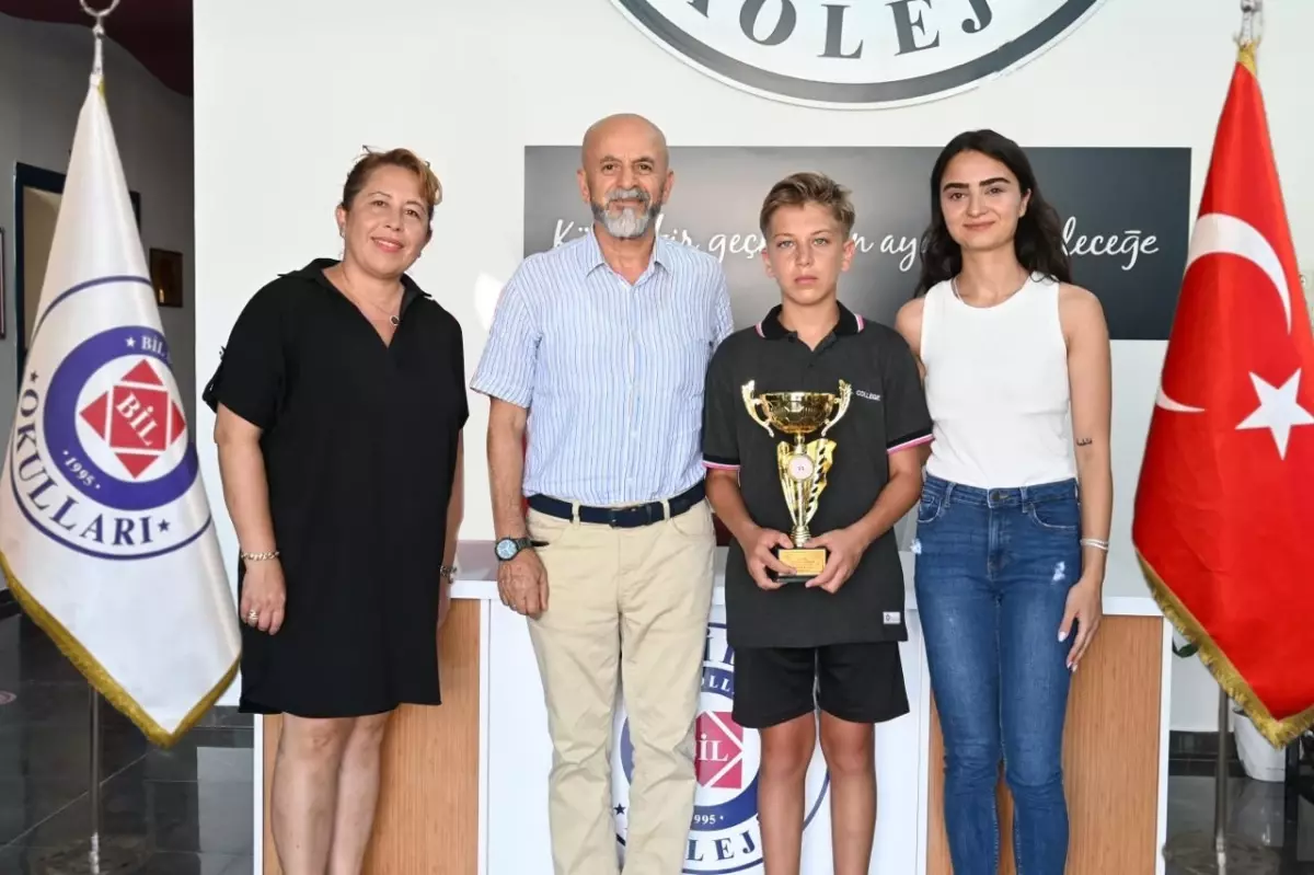 İzmir BİL Koleji Öğrencisi Çağrı Karatepe, LGS'de Türkiye Birincisi Oldu