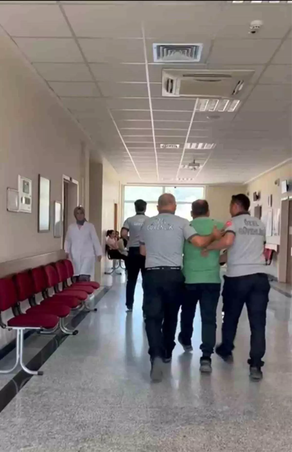 Düzce'de Hastanelerde Acil Durum Tatbikatları Devam Ediyor
