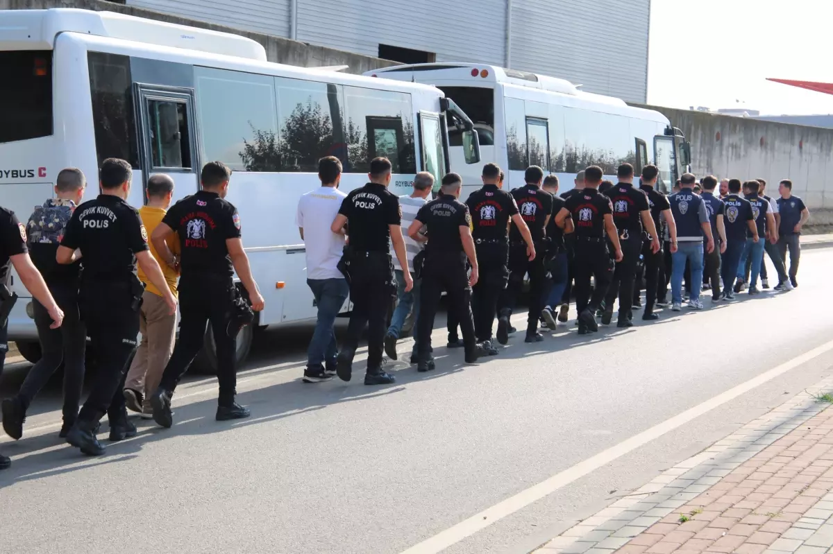 Sahte Araç Kiralama Operasyonunda 26 Tutuklama