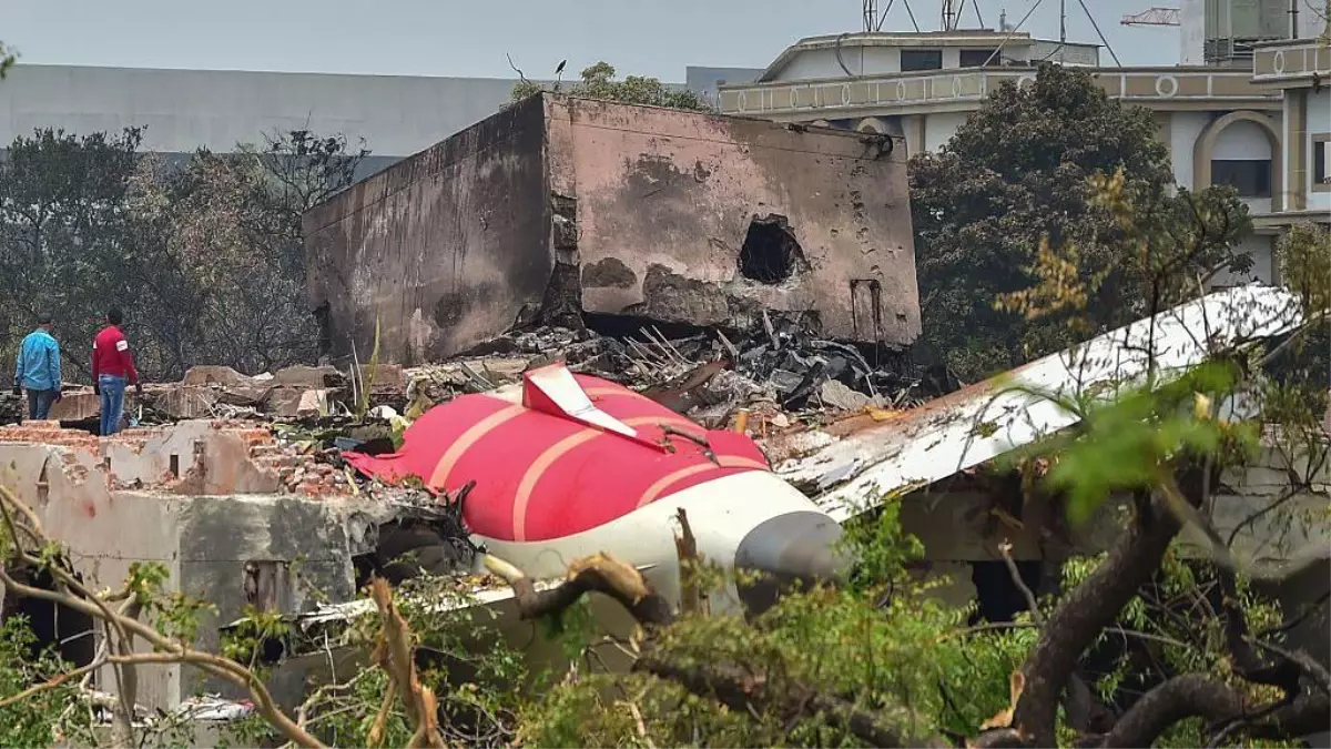 Air India Uçak Kazasında Tüyler Üpertici Bulgular: Yakıt Kontrol Anahtarları Kesildi