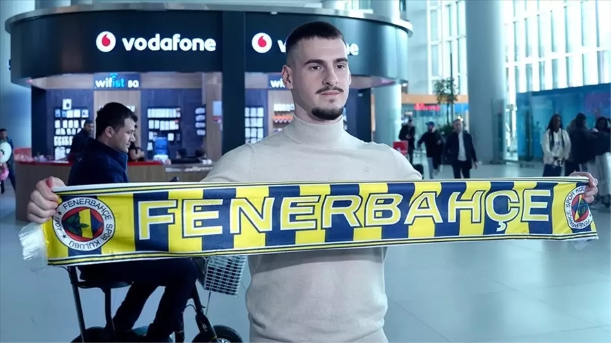 Mimovic, Fenerbahçe'ye mi transfer oldu? - SON DAKİKA Mimovic, Fenerbahçe'ye geri mi döndü?