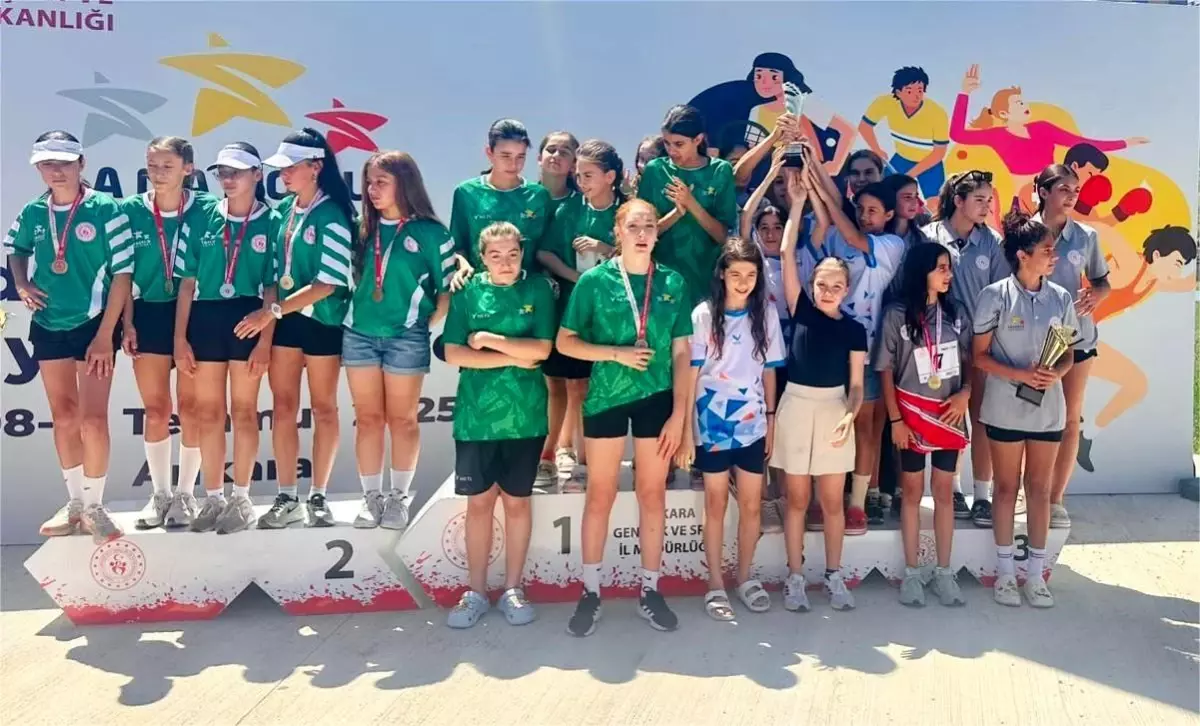 Elazığlı Sporcular Modern Pentatlon Türkiye Şampiyonası'nda Başarı Elde Etti