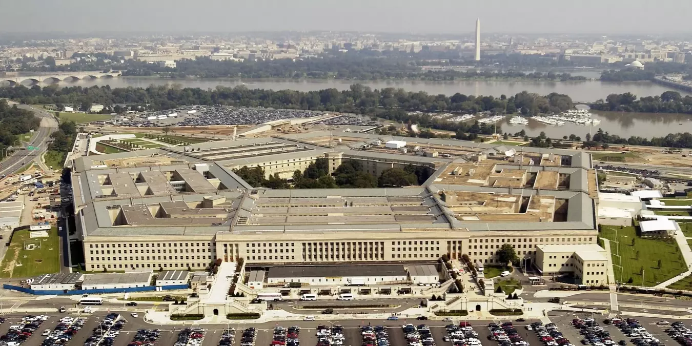 Pentagon, Lübnan ve Norveç'e Askeri Uçak ve Helikopter Satışını Onayladı
