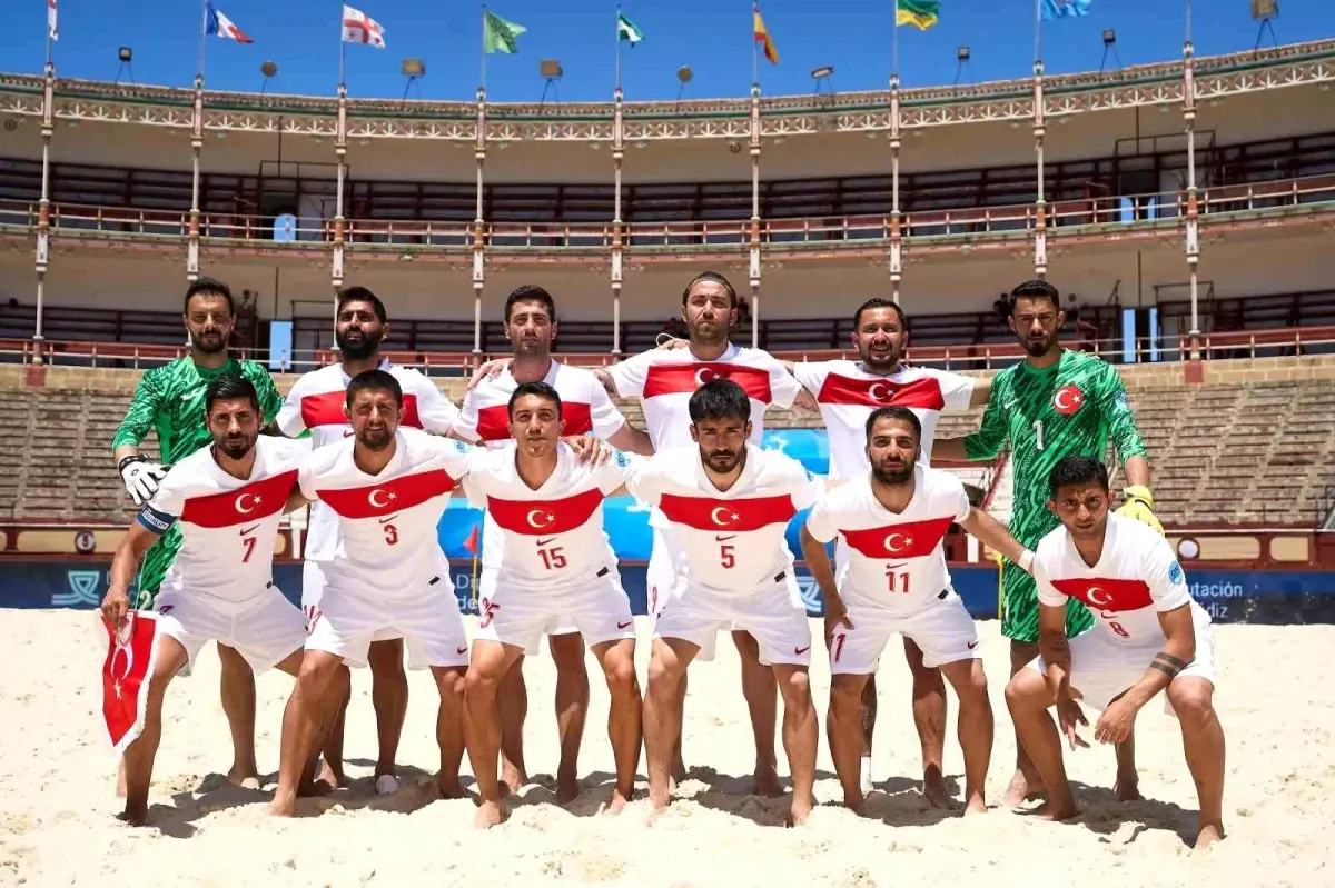 Plaj Futbolu Milli Takımı Aday Kadrosu Açıklandı