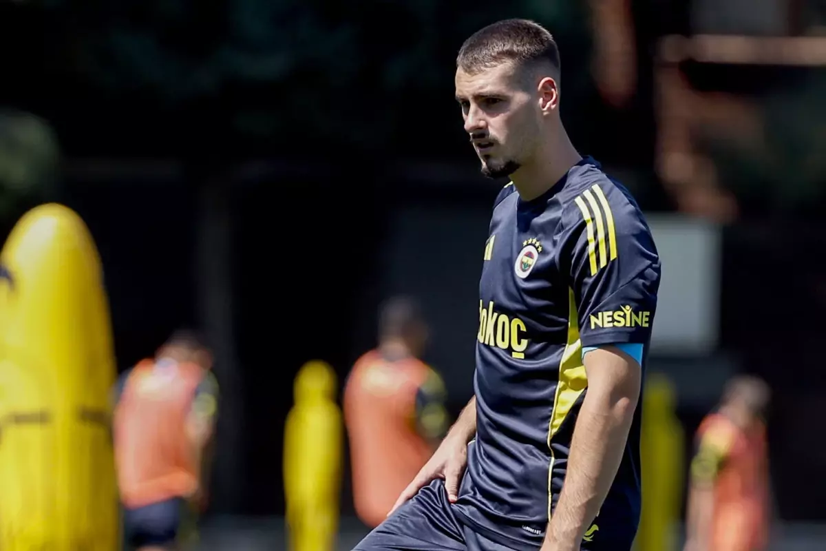 Takımdan ayrılmak istiyordu! Fenerbahçe'den Ognjen Mimovic kararı