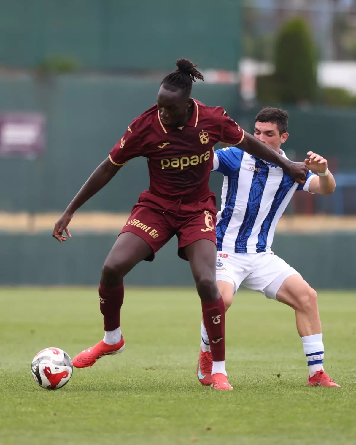Trabzonspor, Dinamo Tiflis ile Berabere Kaldı