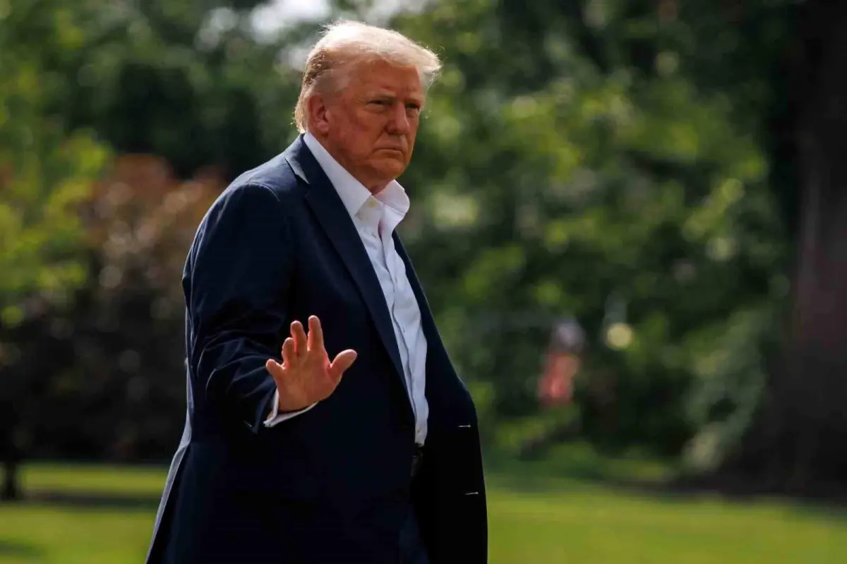 Trump'tan Meksika ve Avrupa Birliği'ne Yeni Gümrük Vergisi