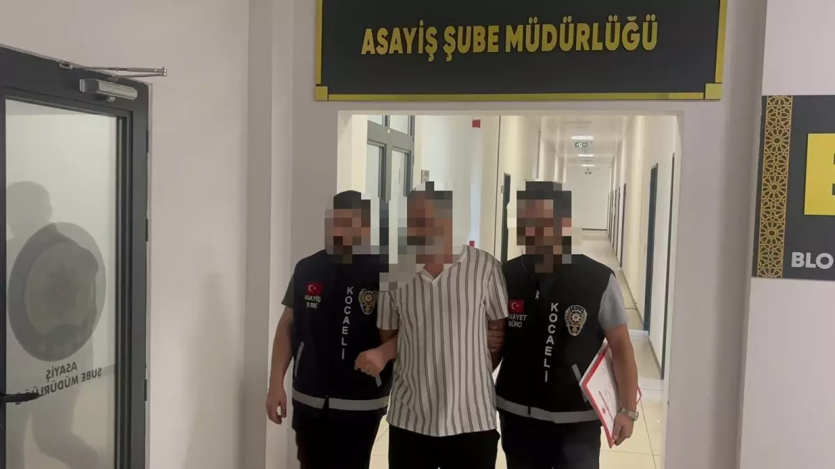 Üvey Oğlunu Bıçaklayan Baba Tutuklandı