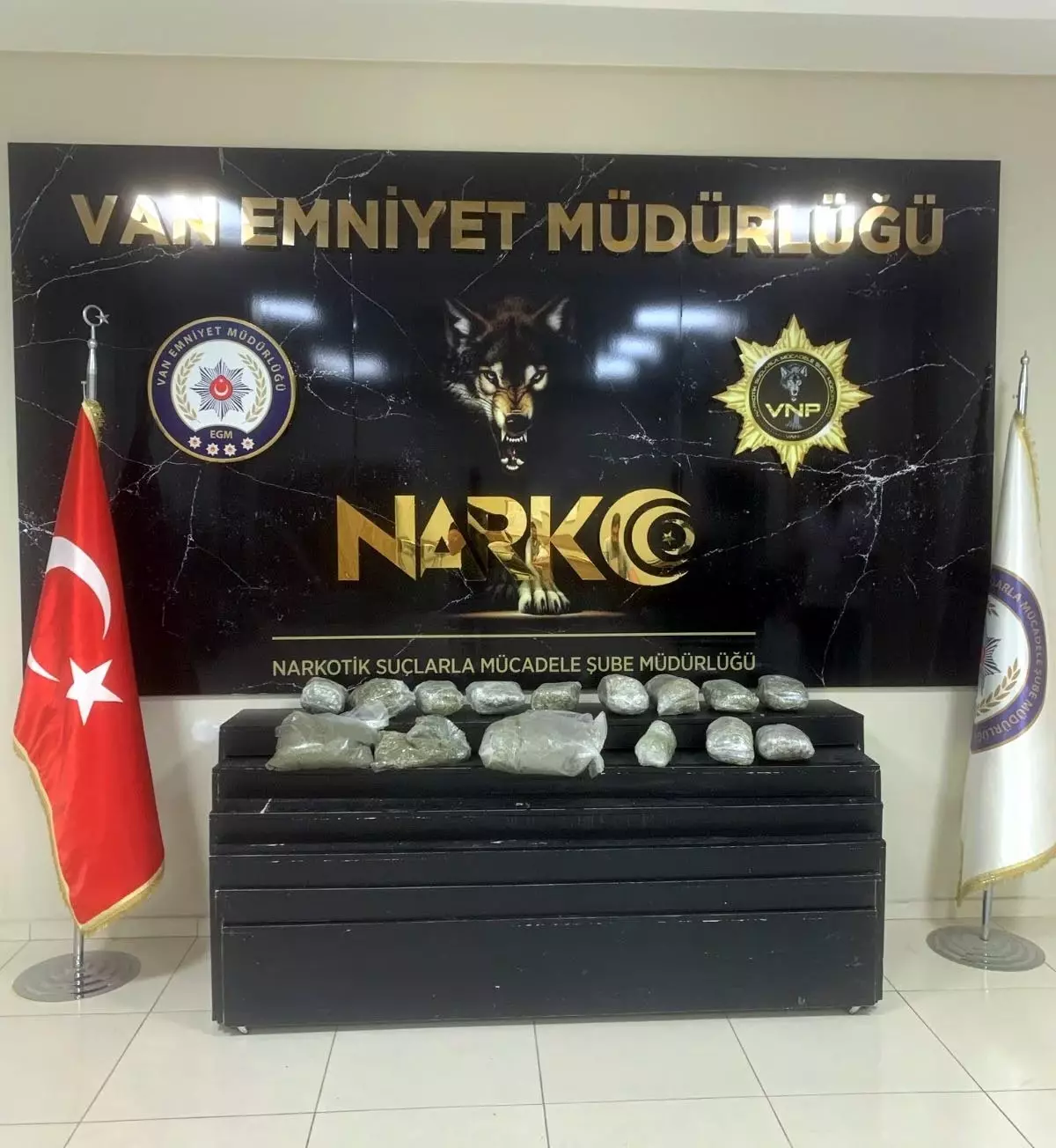 Van'da 10 Kilo Skunk Ele Geçirildi