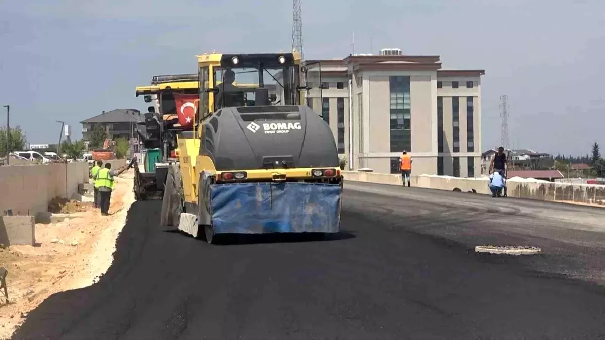 Yalova Eğitim ve Araştırma Hastanesi Bağlantı Yolu Kısa Sürede Trafiğe Açılıyor
