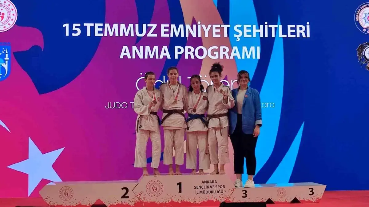 15 Temmuz Emniyet Şehitleri, Ankara'da düzenlenen programla anıldı