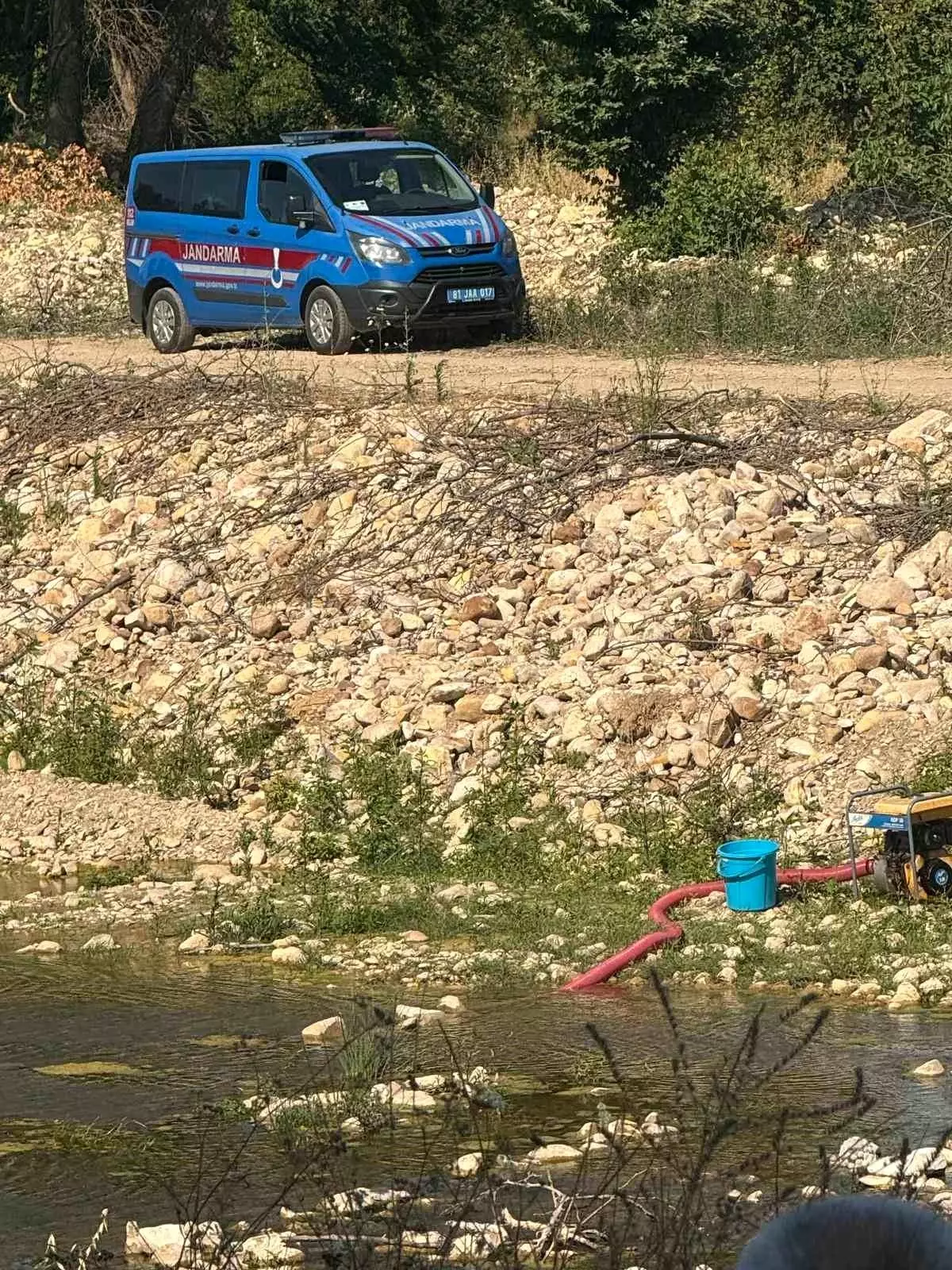 Düzce'de Bahçesini Sularken Kalp Krizi Geçiren Adam Hayatını Kaybetti