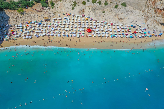 Minister Ersoy announced! The July tourist record of the last 5 years was broken in Antalya