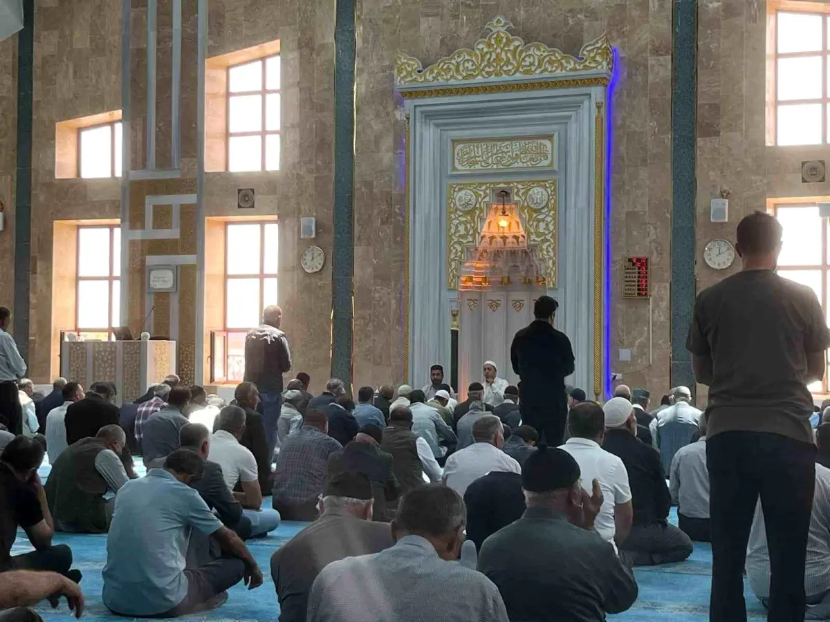 Çaldıran'da 15 Temmuz Anma Programı Düzenlendi