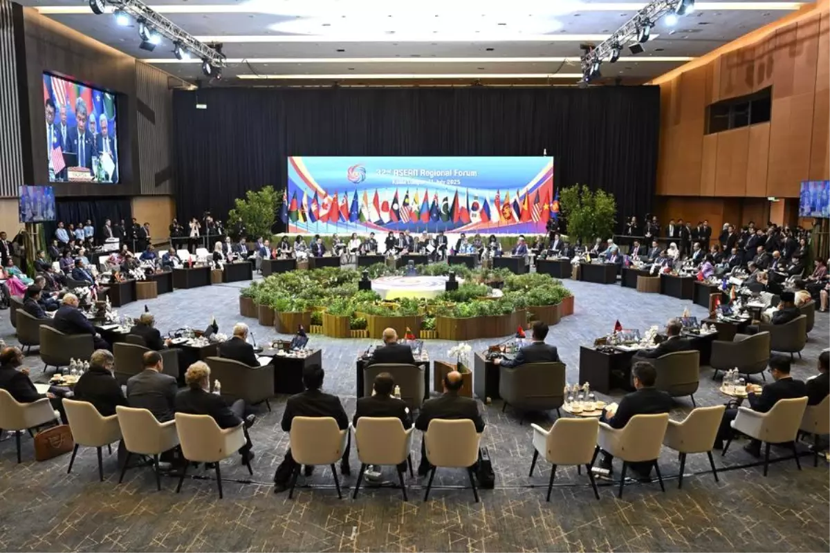 Çin ve ASEAN Ülkeleri Arasında Güçlü İşbirliği Mesajı