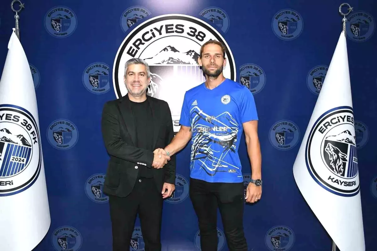 Erciyes 38 FK, Kaleci Kadem Burak Yaşar ile Sözleşmesini Uzattı