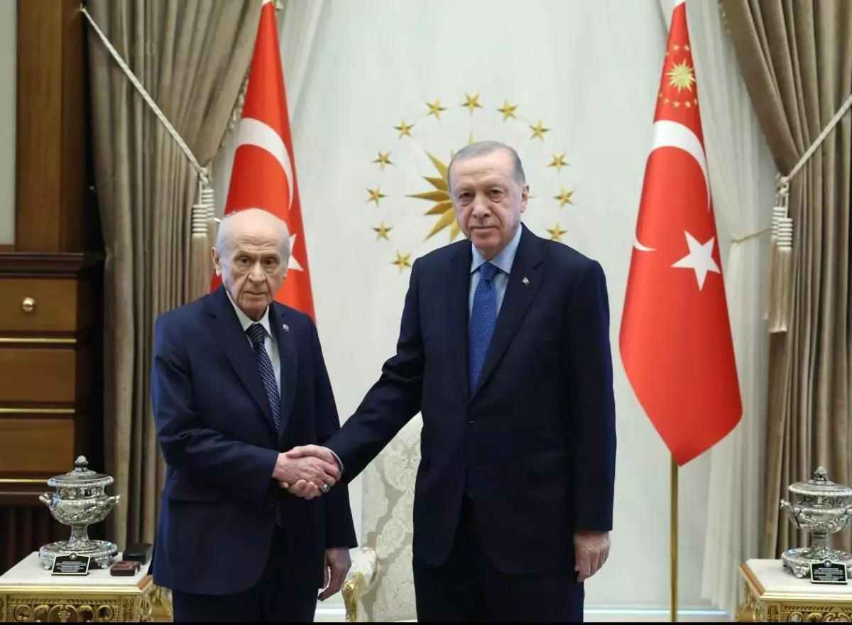 Şehit ve gazi yakınları PKK'nın silah bırakmasını olumlu karşıladı