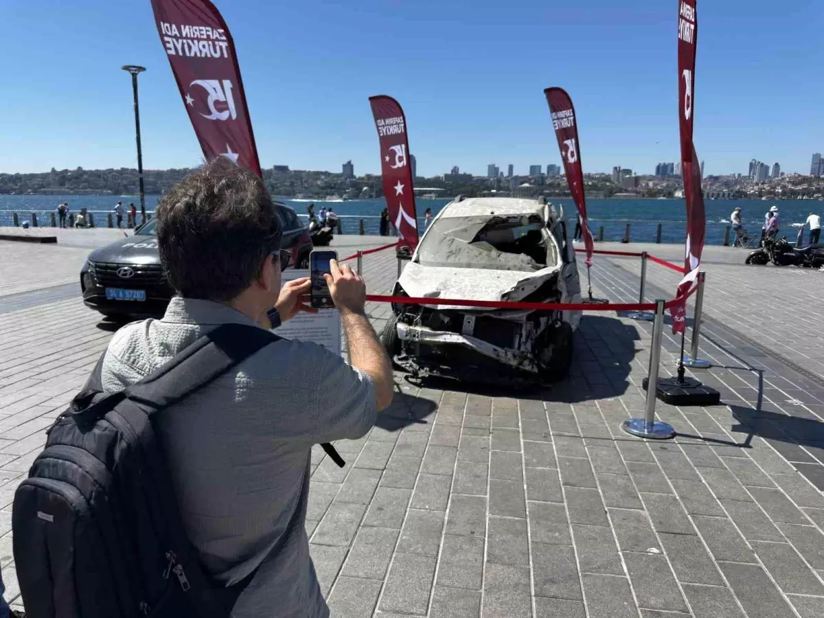 15 Temmuz Darbe Girişiminin Simgesi Otomobil Üsküdar'da Sergileniyor