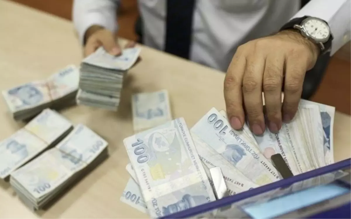15 Temmuz özel sektöre tatil mi?