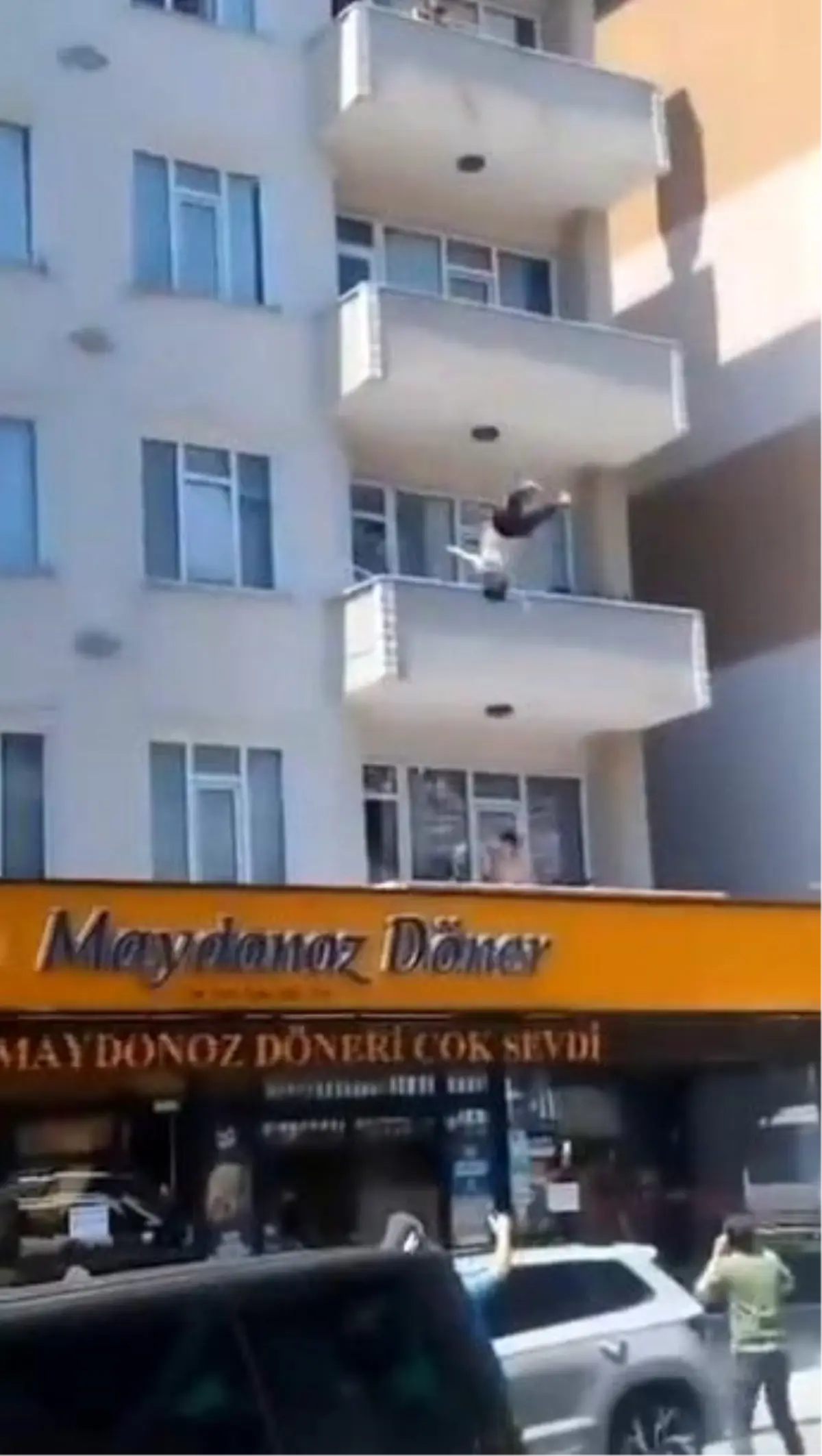 Çayırova'da Kadın İntihar Girişiminde Bulundu