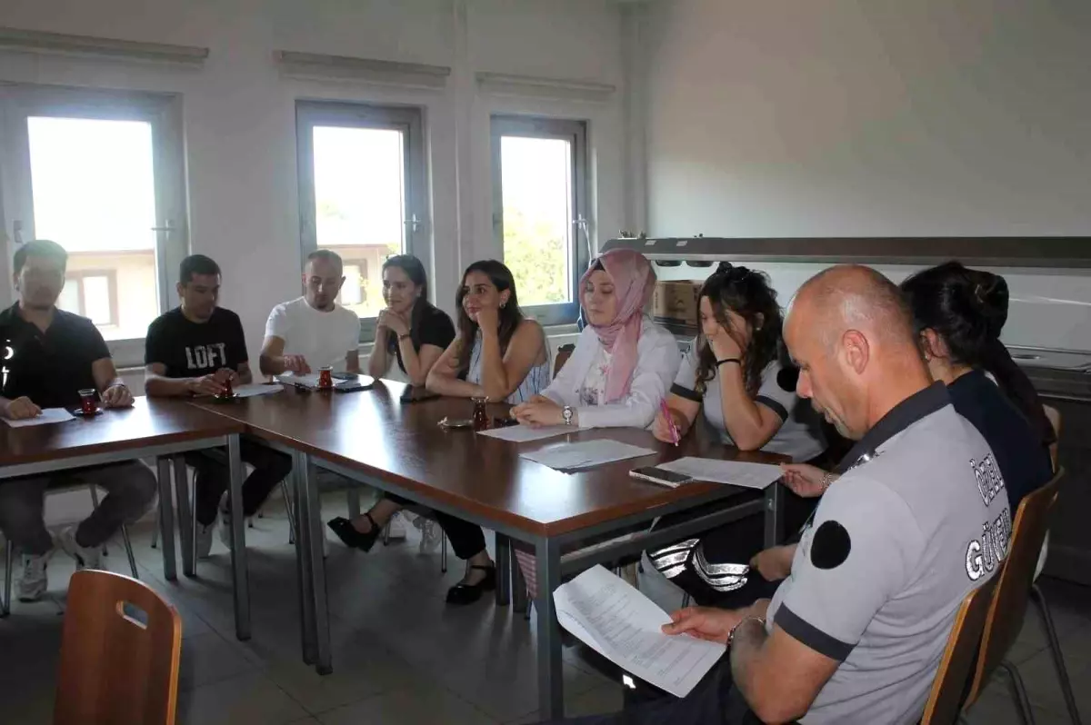 Gölyaka Hastanesinde Afet ve Acil Durum Eğitimi Gerçekleştirildi