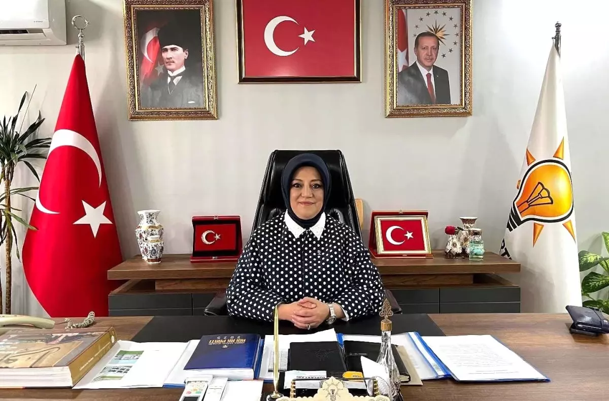 AK Parti Kütahya İl Başkanı Erenler: 'Türkiye Yüzyılı vizyonuyla kararlılıkla ilerliyoruz'