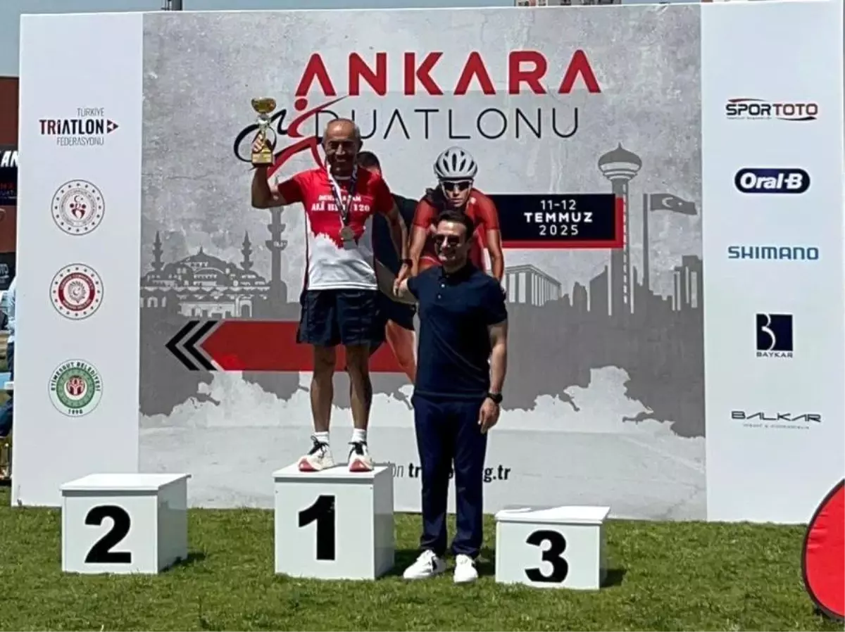 Ali Bıdı, Ankara Duatlonu'ndan İki Birincilikle Döndü