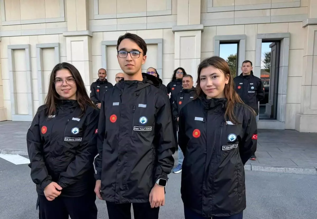 Dumlupınar BİLSEM Öğrencisi Aslı Kilci, Arktik Bilim Seferi'nde Türkiye'yi Temsil Etti