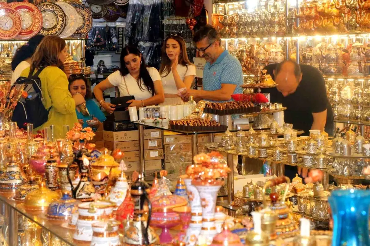Erzincan Bakırcılar Çarşısı'nın Sessizliği: Müşteri Yoğunluğu Azaldı