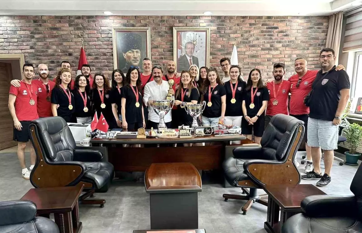 Eskişehirli Sporcular İşitme Engelliler Türkiye Şampiyonası'nda Şampiyon Oldu