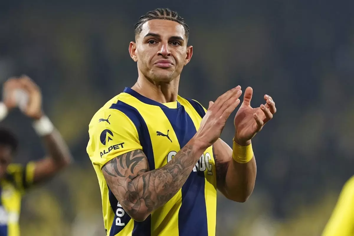 Fenerbahçe'de ayrılık kapıda! Diego Carlos'un transfer olmak istediği takım ortaya çıktı