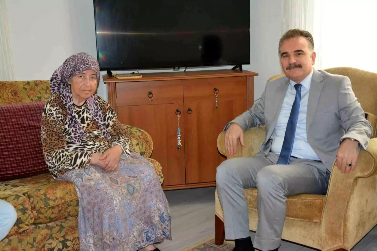 Kaymakam Odabaş'tan şehit annelerine anlamlı ziyaret