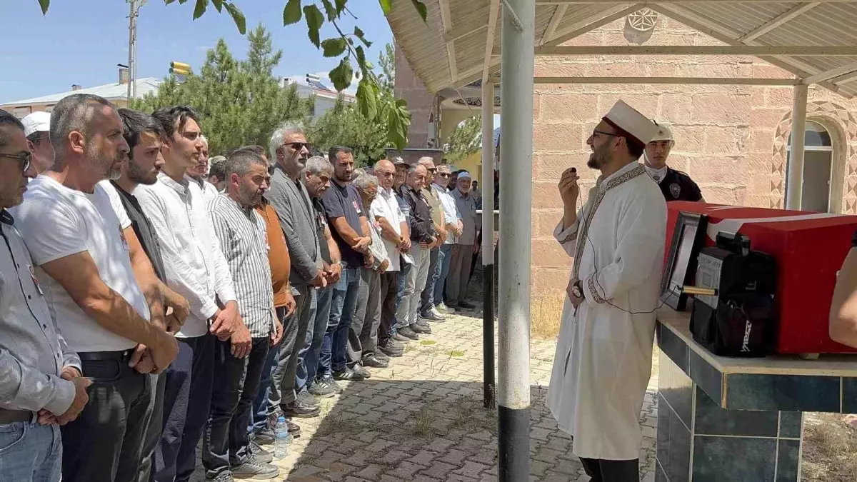 Adana'da Polis Memuru Silahla Yaralanarak Hayatını Kaybetti