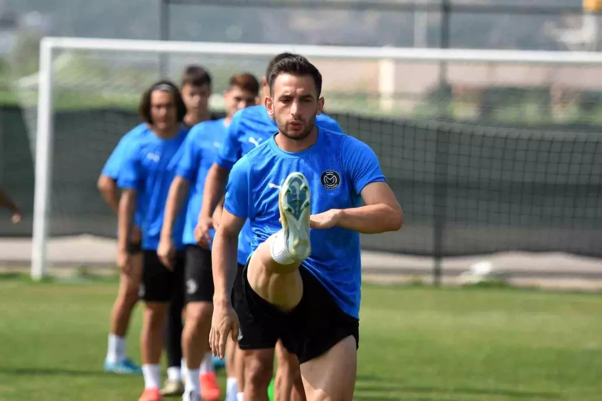 Manisa Futbol Kulübü Afyonkarahisar'da Yeni Sezon Hazırlıklarına Devam Ediyor