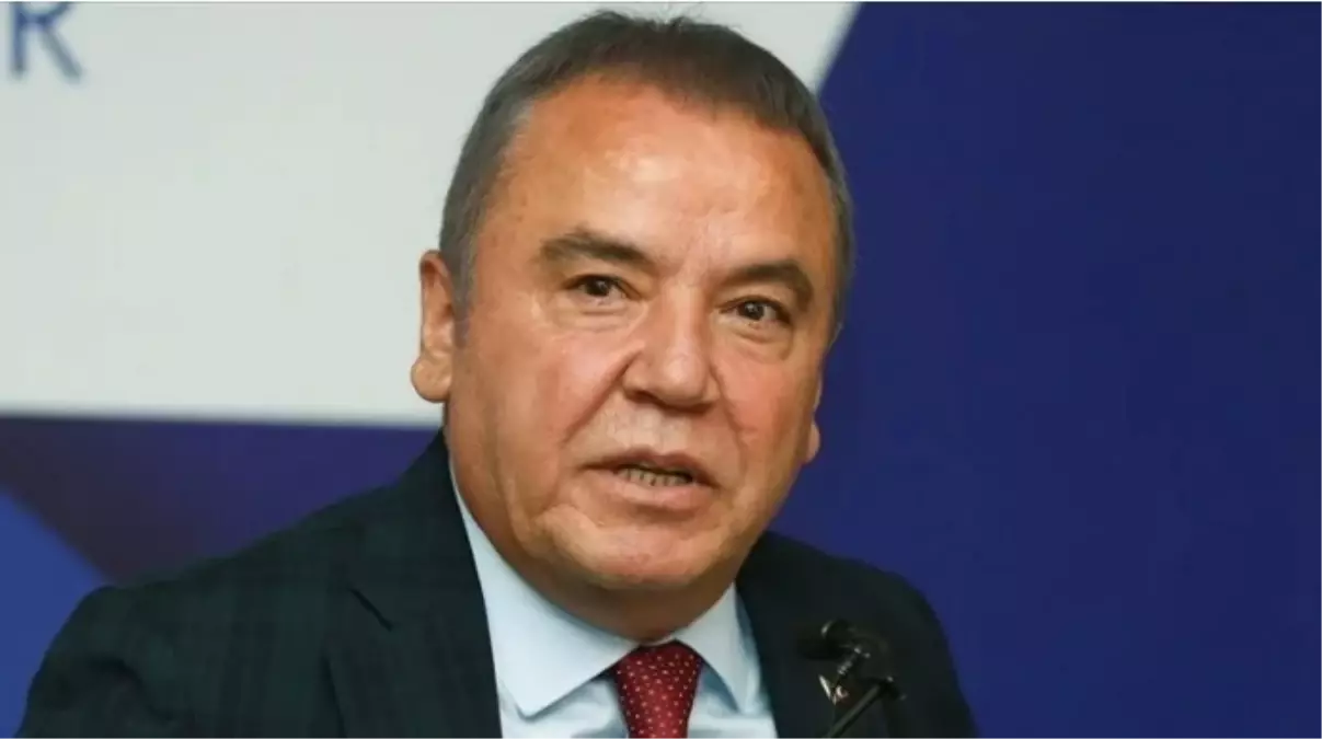 Muhittin Böcek sağlık durumu ne, hangi hastanede?
