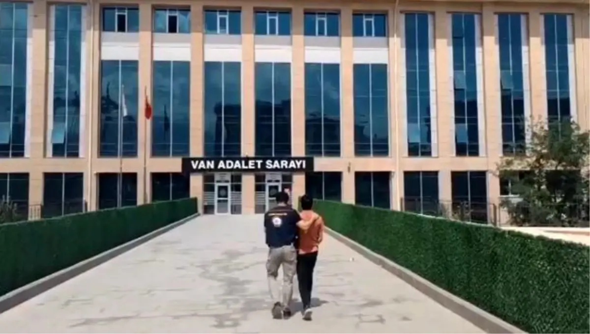 Van'da Göçmen Kaçakçılığı Operasyonu: 8 Gözaltı, 2 Tutuklama