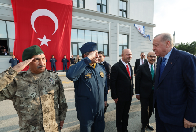 Cumhurbaşkanı Erdoğan: 15 Temmuz'da ruhunu 1 dolara satanlar bunun bedelini ödeyecek