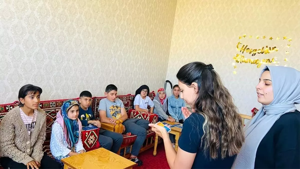 Diyadin Gençlik Merkezi Yaz Kulübü'nü Tamamladı