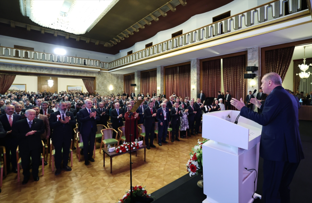 Erdoğan'dan Meclis'te net mesaj: 15 Temmuz destanına çamur atanlar utançla anılacaklar